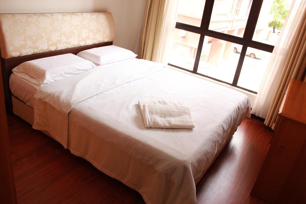 Homestay Marina Court Resort Kota Kinabalu Buitenkant foto