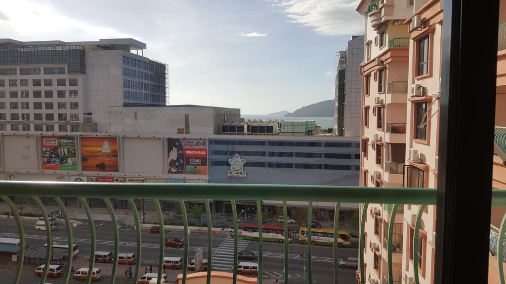 Homestay Marina Court Resort Kota Kinabalu Buitenkant foto
